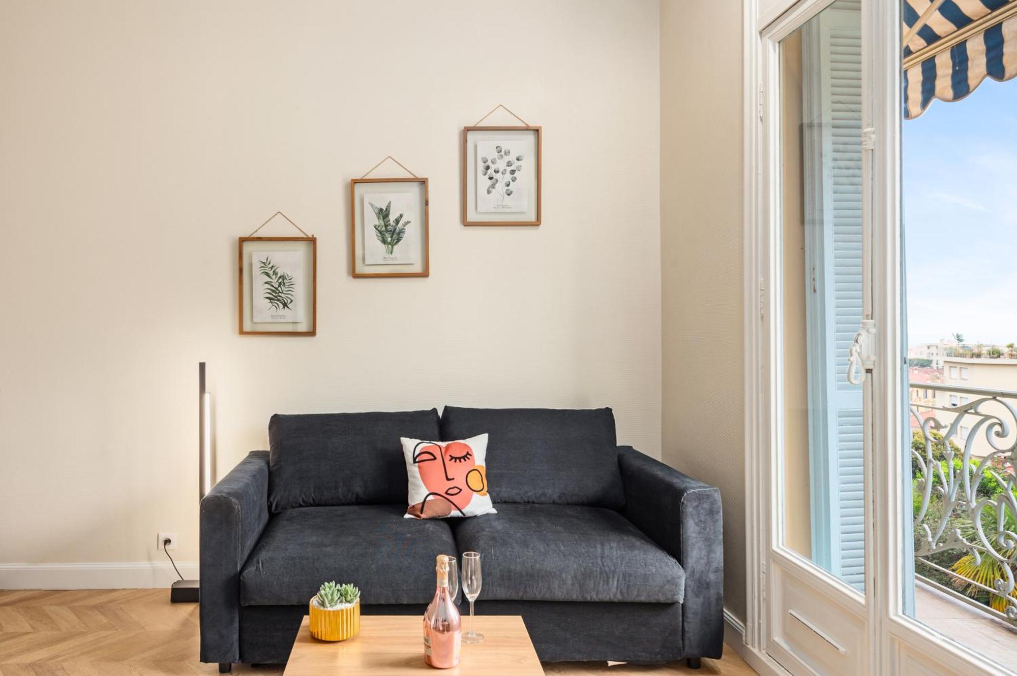Apartament Mont Fleuri- Somptueux 2 Pieces - Parking - Mentona Zewnętrze zdjęcie