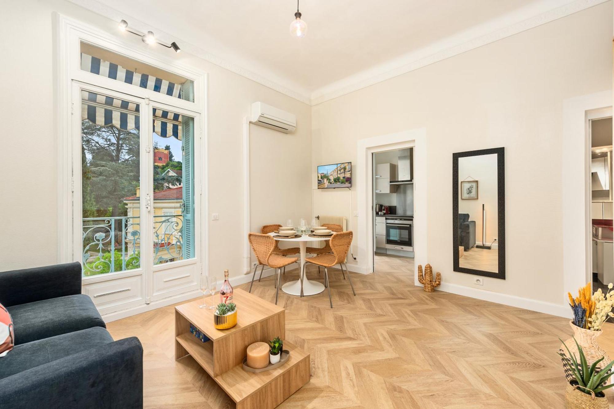 Apartament Mont Fleuri- Somptueux 2 Pieces - Parking - Mentona Zewnętrze zdjęcie
